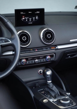 Audi A3 cena 81000 przebieg: 78500, rok produkcji 2016 z Pieniężno małe 301